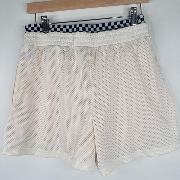 Fabletics Womens 2 pockets lined Three-Point Basketball Short M (checkered waist - Picture 6 of 14